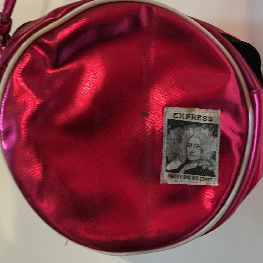 Vintage 1986 Express Metallic Pink RARE Crossbody Halley and His Comet Bag - Picture 13 of 16